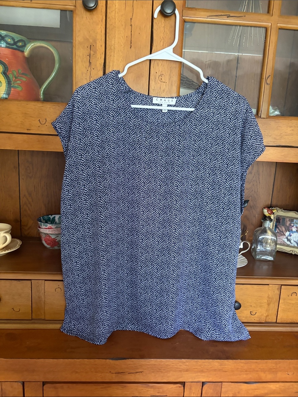Chaus Womens size Large Navy and White Short Sleeve Dot-Print Top